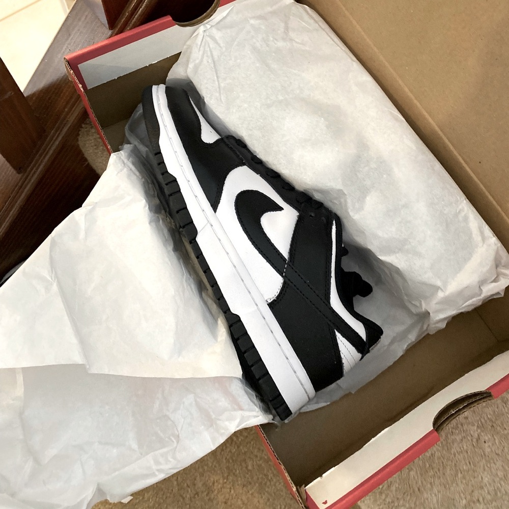 Brand new authentic Nike Dunks. Women’s 7.5.